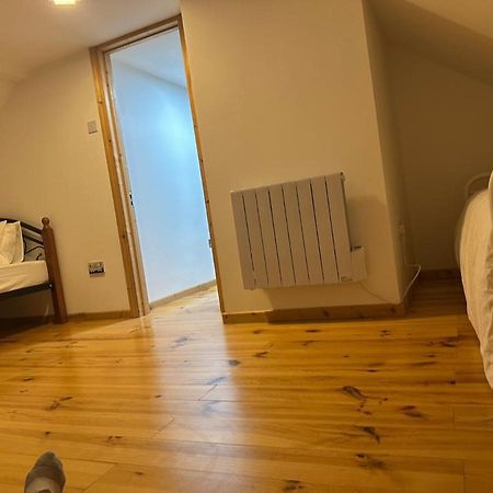 Tran Homestay London Exterior photo
