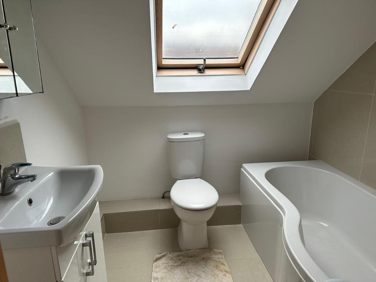 Tran Homestay London Exterior photo